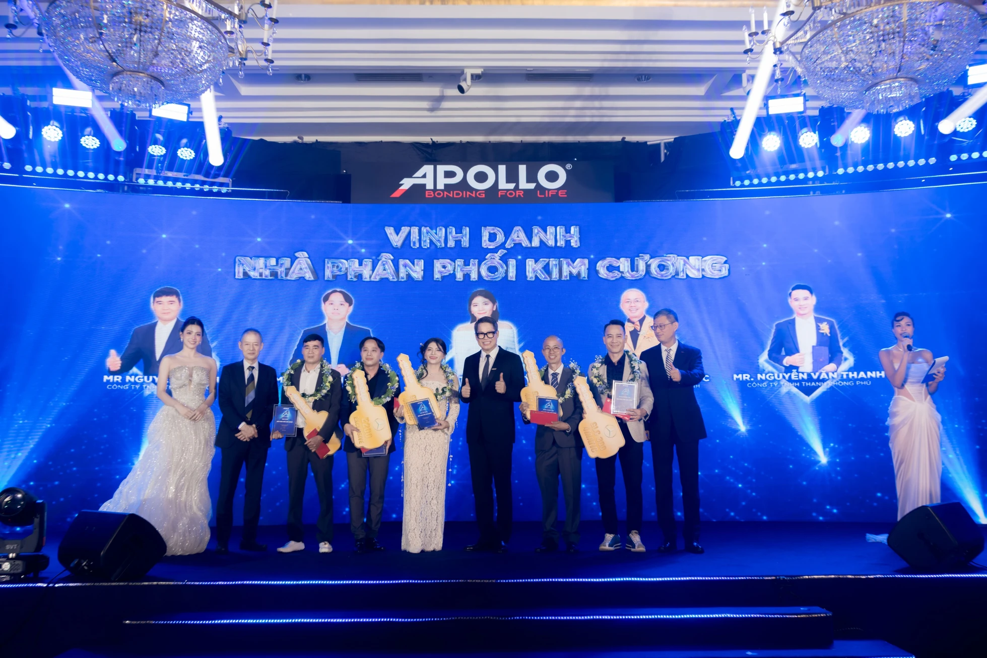 Nhìn lại những khoảnh khắc đáng nhớ tại Tiệc Tri Ân 2025 “Beyond Bonding”